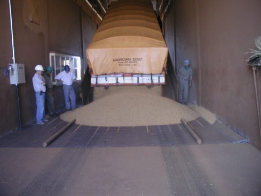 Caramuru com DustControl da Wings Ltda