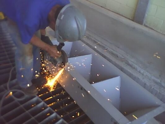 Installing Wings DustControl in Pif Paf grain pit in Brazil