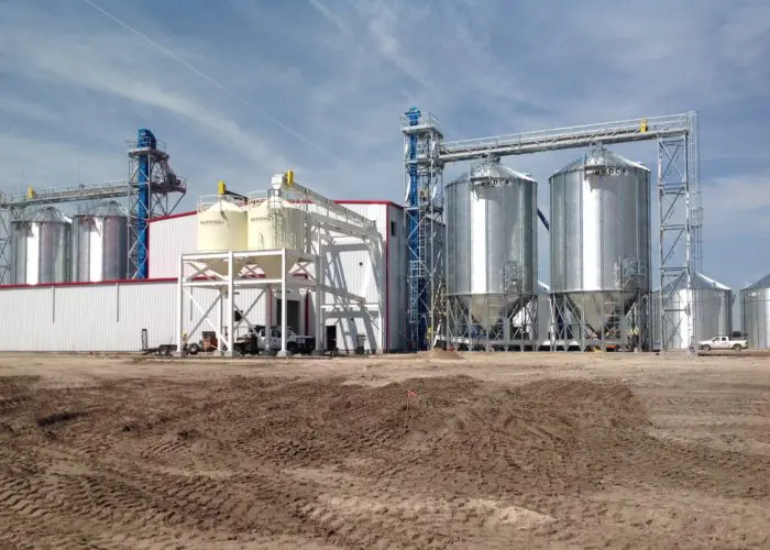 Prairie_Sky_Seed_Exterior1-e1493774417598-700x500.jpg.webp